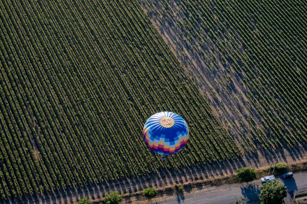 Lake Grapevine Romantic Escape - Private Hot Air Balloon Ride